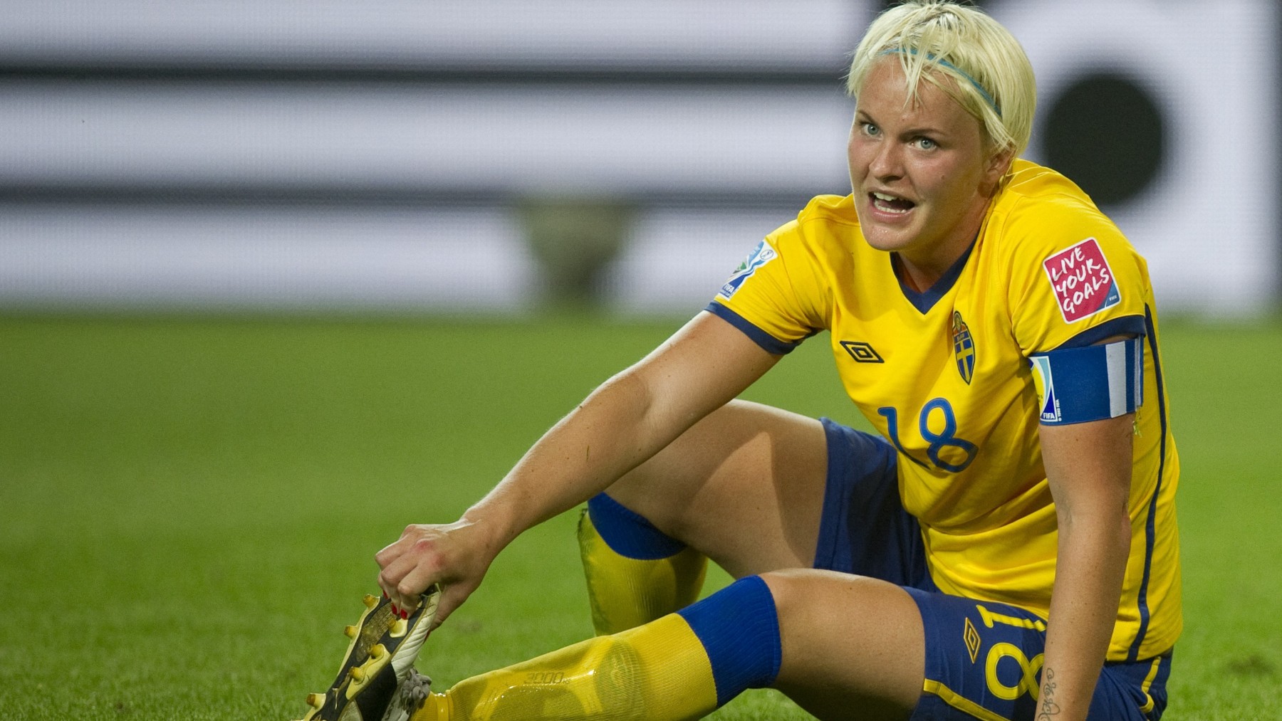 La ex jugadora sueca Nilla Fischer, durante un partido del Mundial 2011. (AFP)