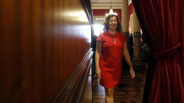 Francina Armengol en el Parlament.