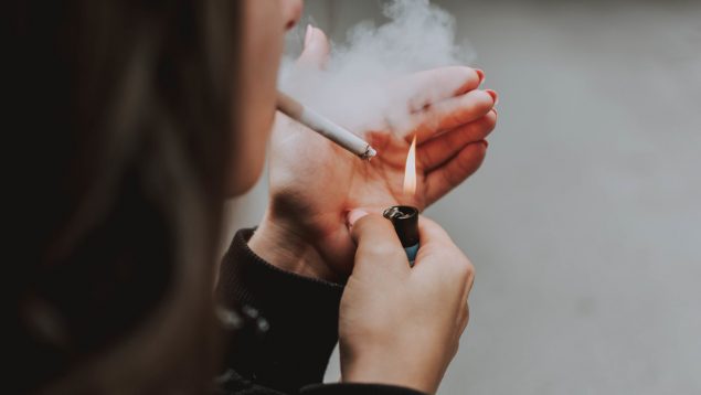 Expertos reclaman a las autoridades sanitarias que apuesten por “el modelo sueco” en la lucha contra el tabaquismo