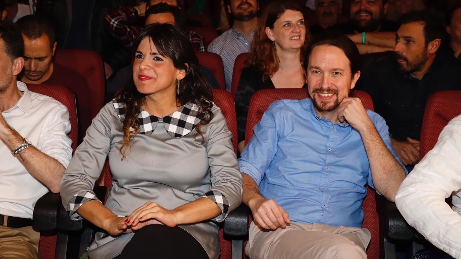 Teresa Rodríguez y Pablo Iglesias.