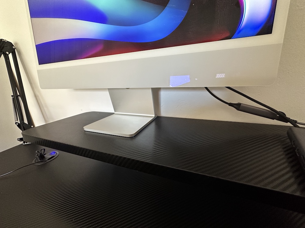 Génesis Holm 300 RGB: escritorio gaming a prueba