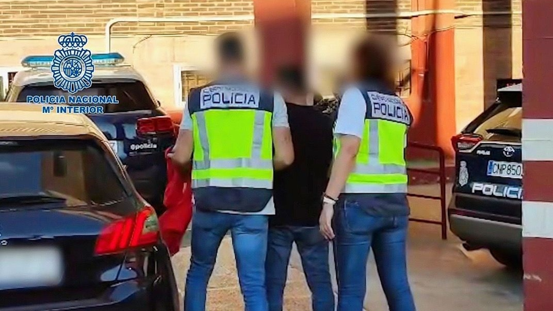 Vigilante de seguridad del albergue municipal de Almería detenido en la ‘operación Caillou’ (CNP).