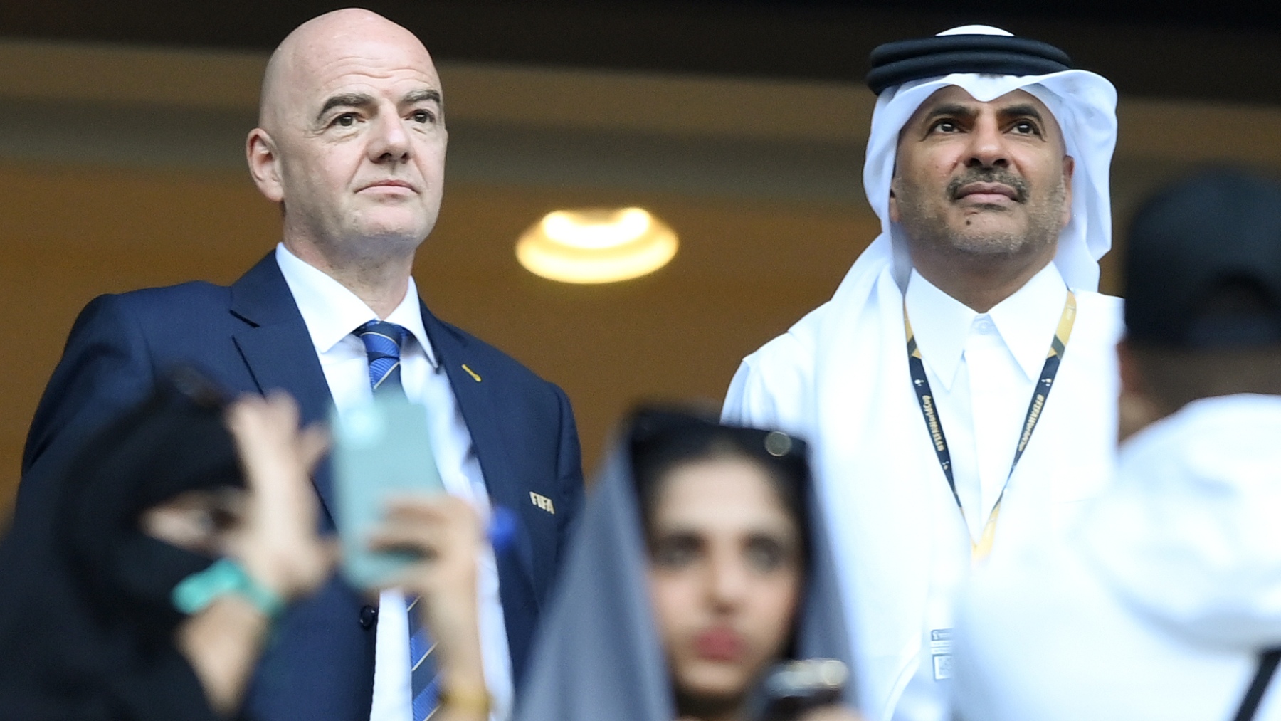 Gianni Infantino presenciando el Polonia-Arabia Saudí del Mundial de Qatar. (Getty)