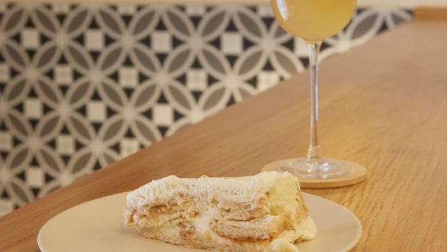 La horchata y los fartons de Valencia hechos cocktail y tarta gracias a Pepina Pastel y Momus