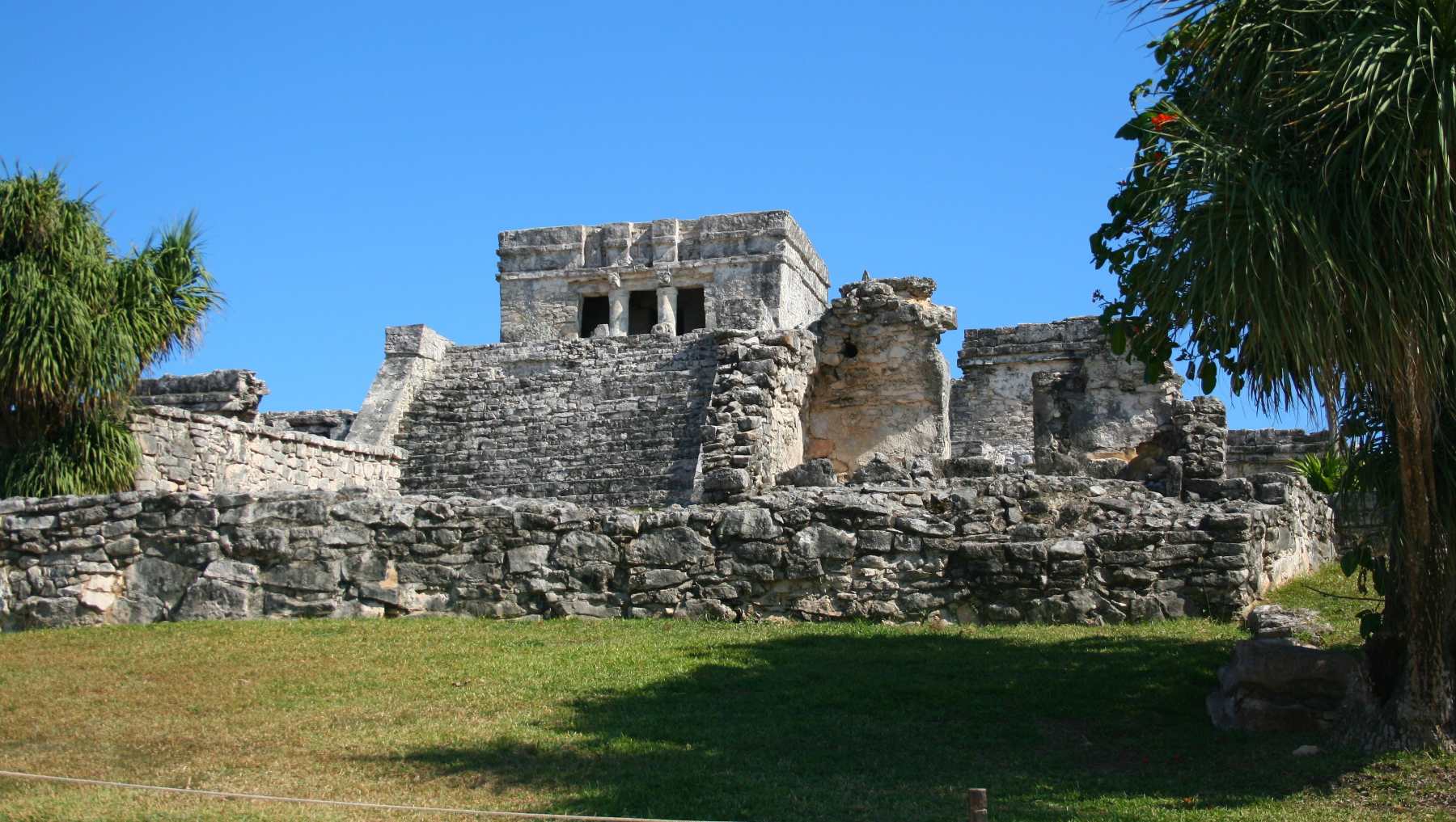 Teorías diversas sobre la verdadera causa del fin de los mayas