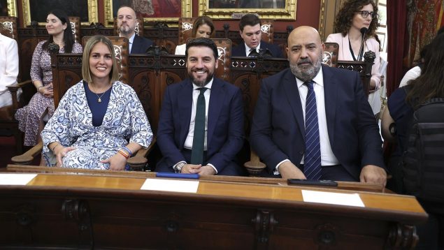 El gobierno en minoría del PP desbloquea el Ayuntamiento de Palma con el aval de toda la oposición