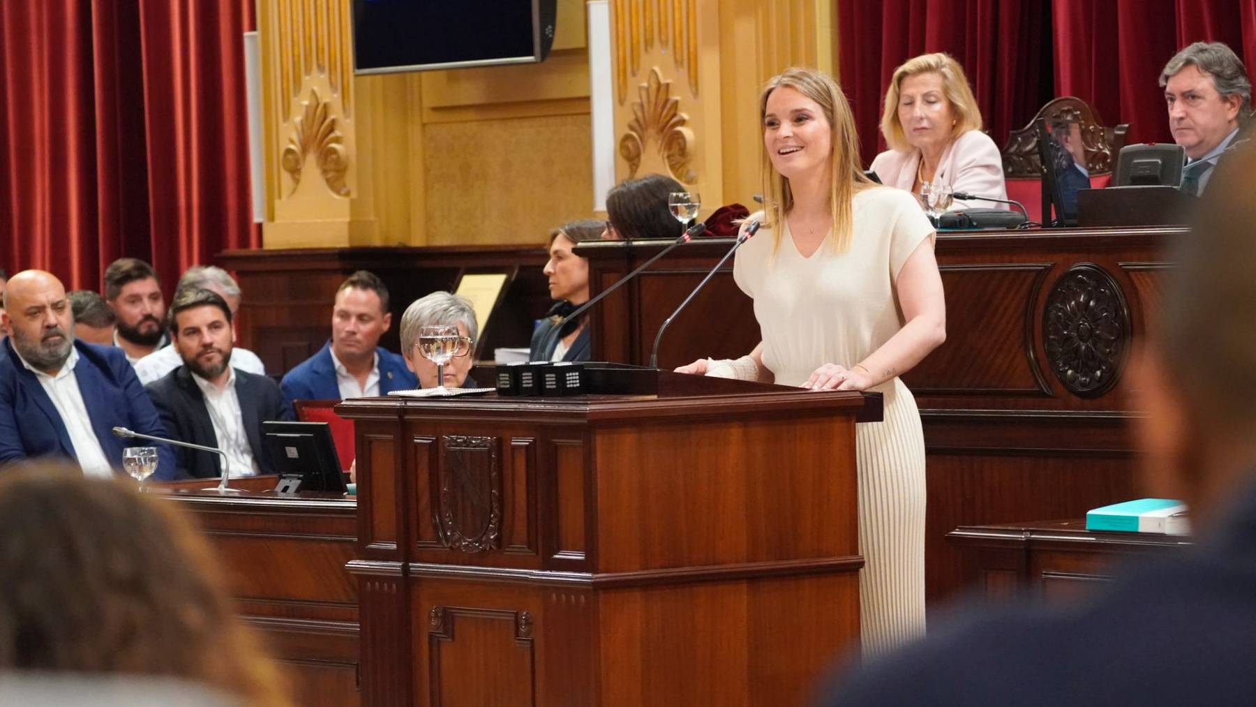 Marga Prohens durante su intervención de este jueves en el Parlament.