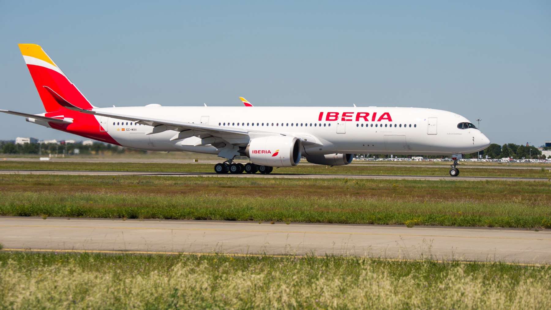 Avión Airbus A350-900 de Iberia. (EUROPA PRESS)