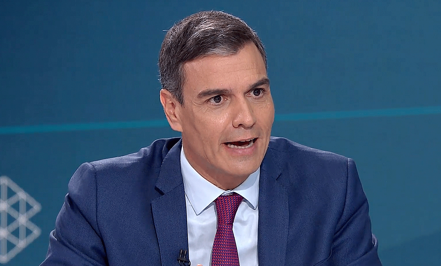 Sánchez califica la inflación del 1,9% de «éxito» mientras los alimentos siguen por encima del 10%