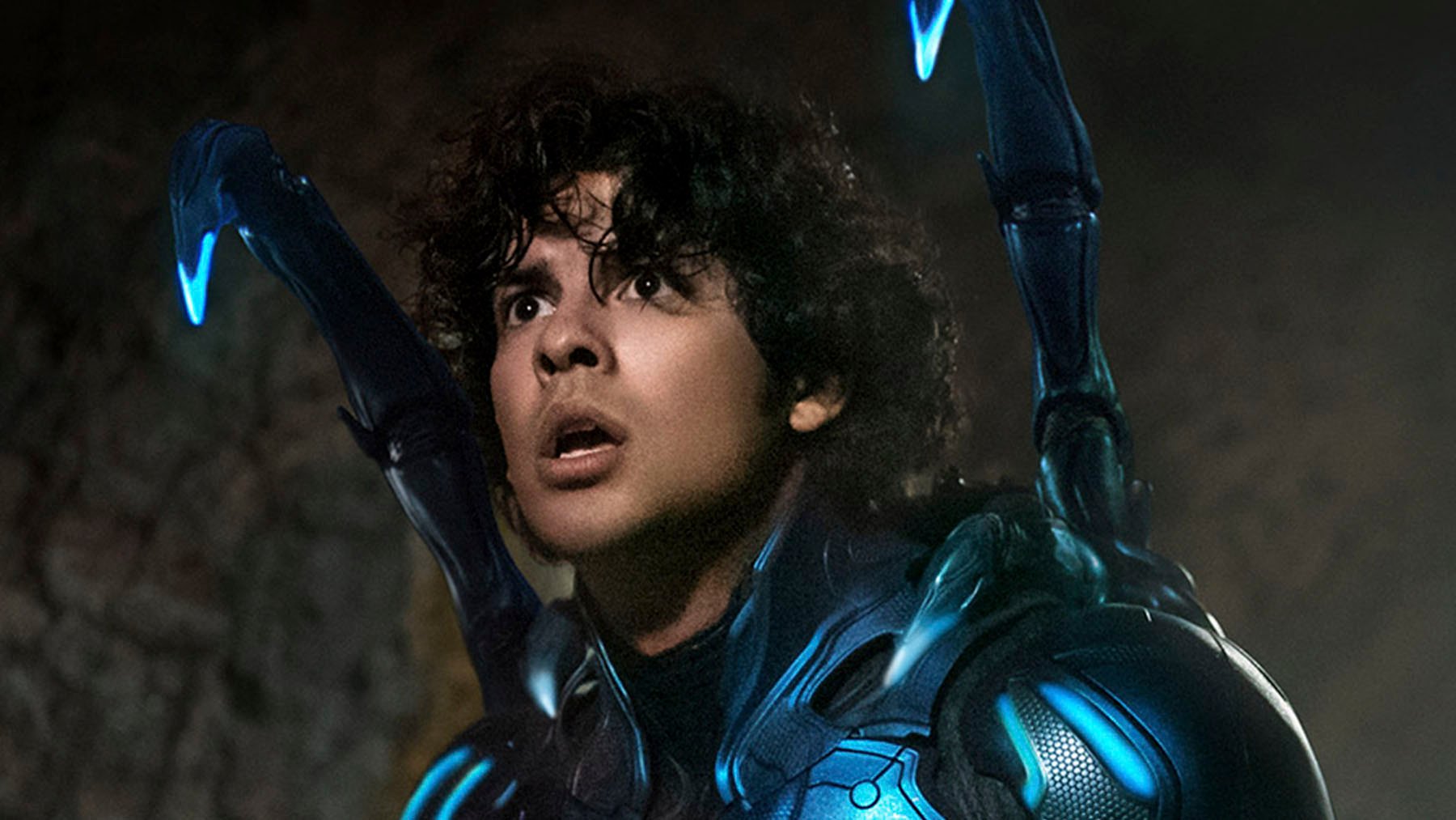 Nuevo Tráiler De 'blue Beetle': El Superhéroe Latino Se Enfrenta A La 