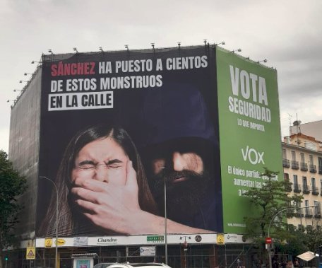 La nueva lona de Vox en Madrid.