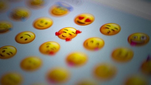 Hay un emoji que te puede llevar a juicio y lo usas mucho: ten muchísimo cuidado