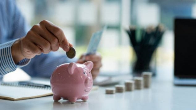 La cantidad de ahorros que debes tener para vivir tranquilo según la OCU