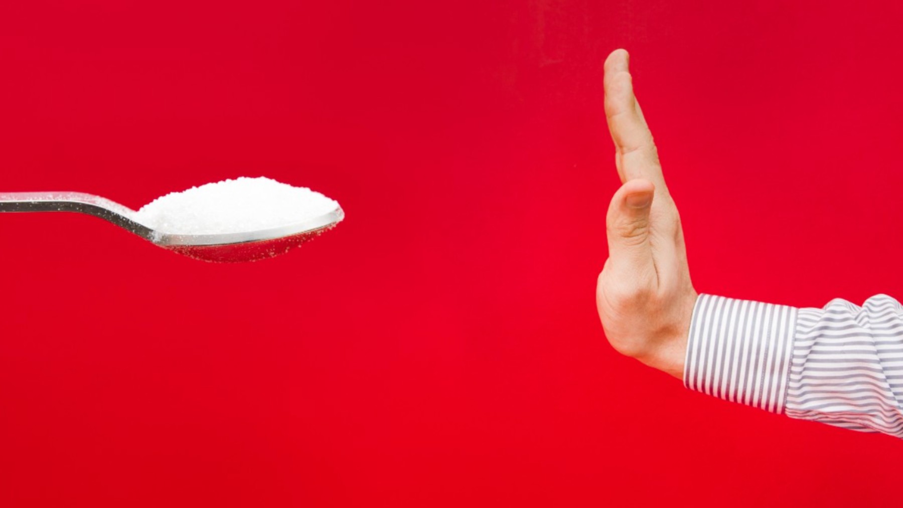 La OMS matiza que el aspartamo en dosis bajas no es perjudicial para la salud.