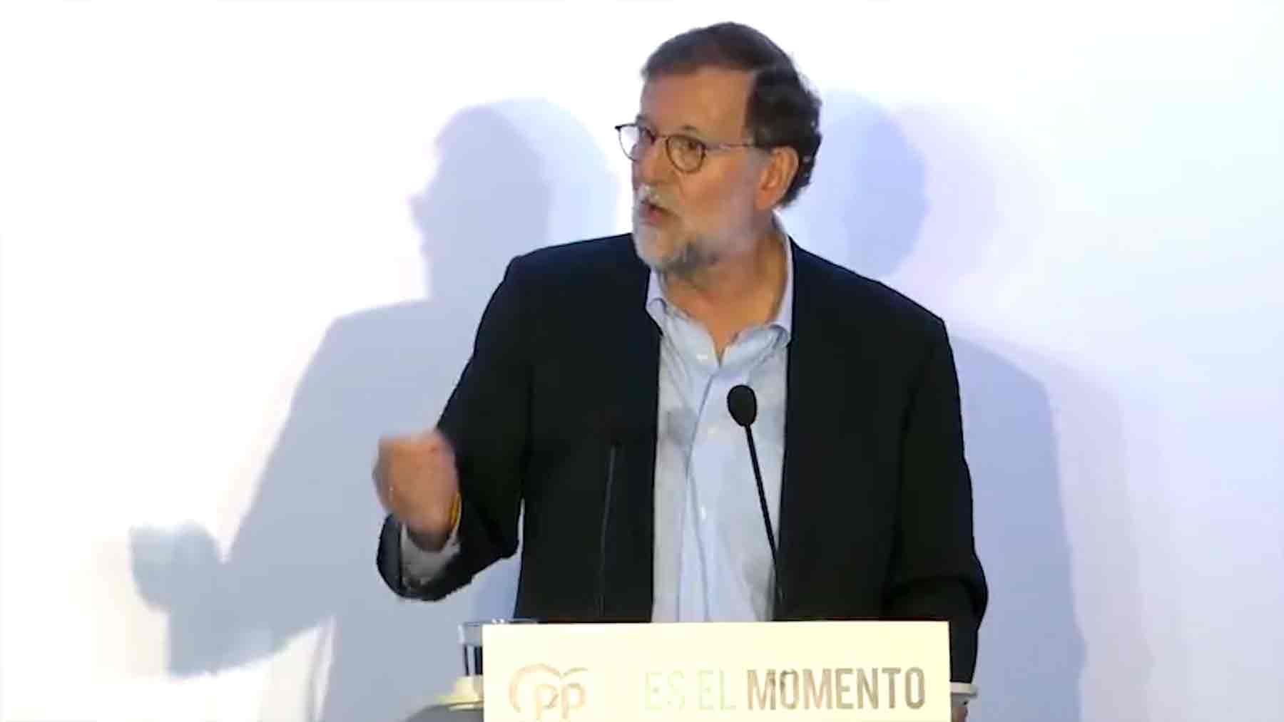 Mariano Rajoy durante un mitin en Melilla
