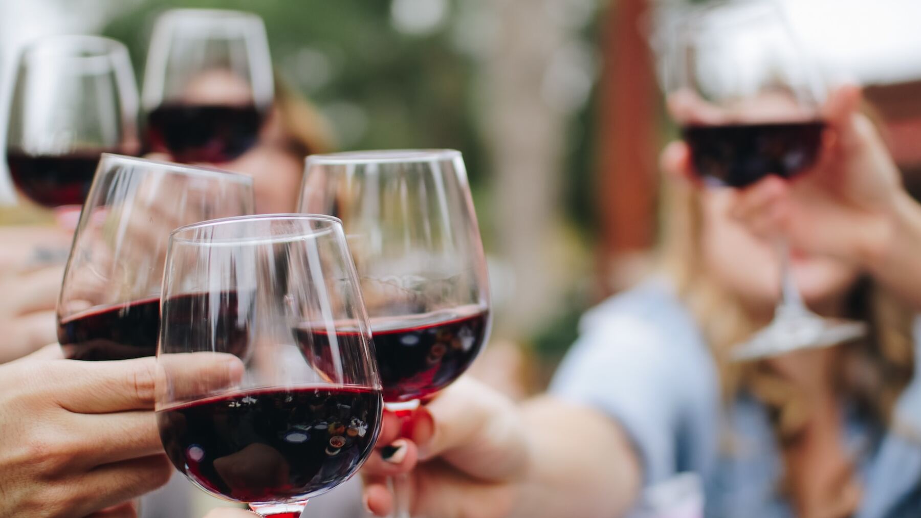 Copas vino tinto.
