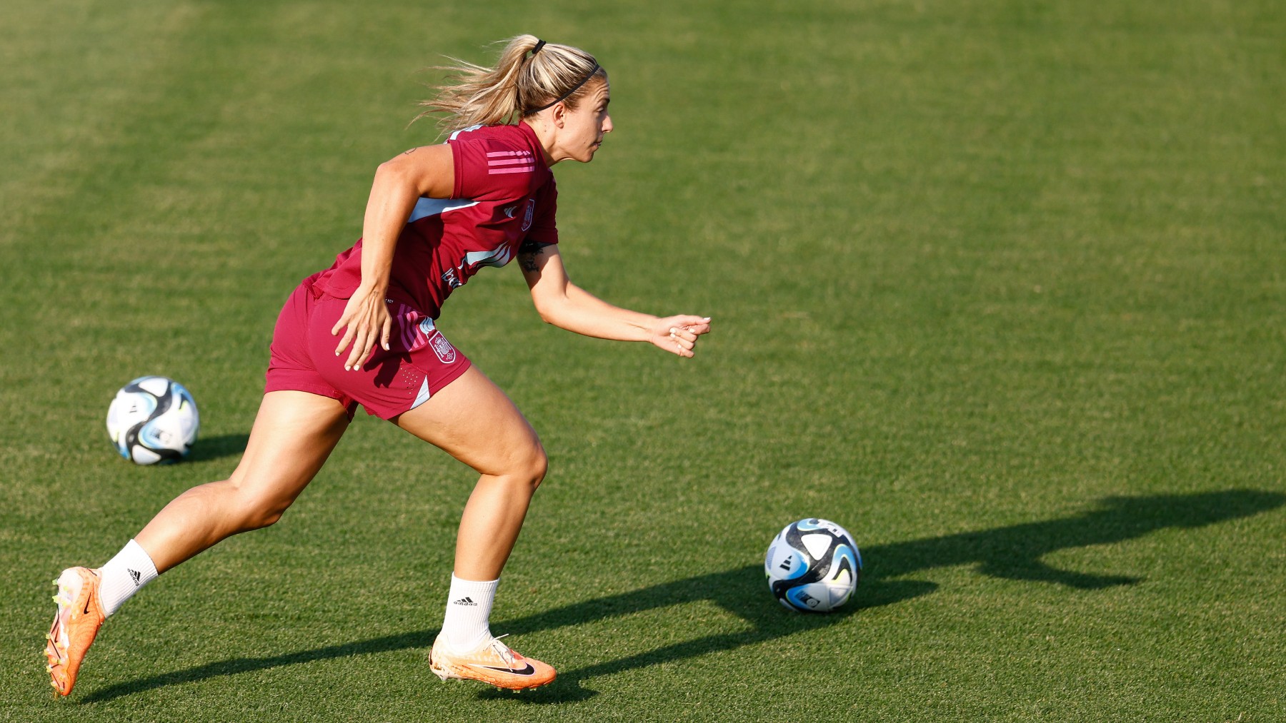 Alexia Putellas, en un entrenamiento con España. (Europa Press)