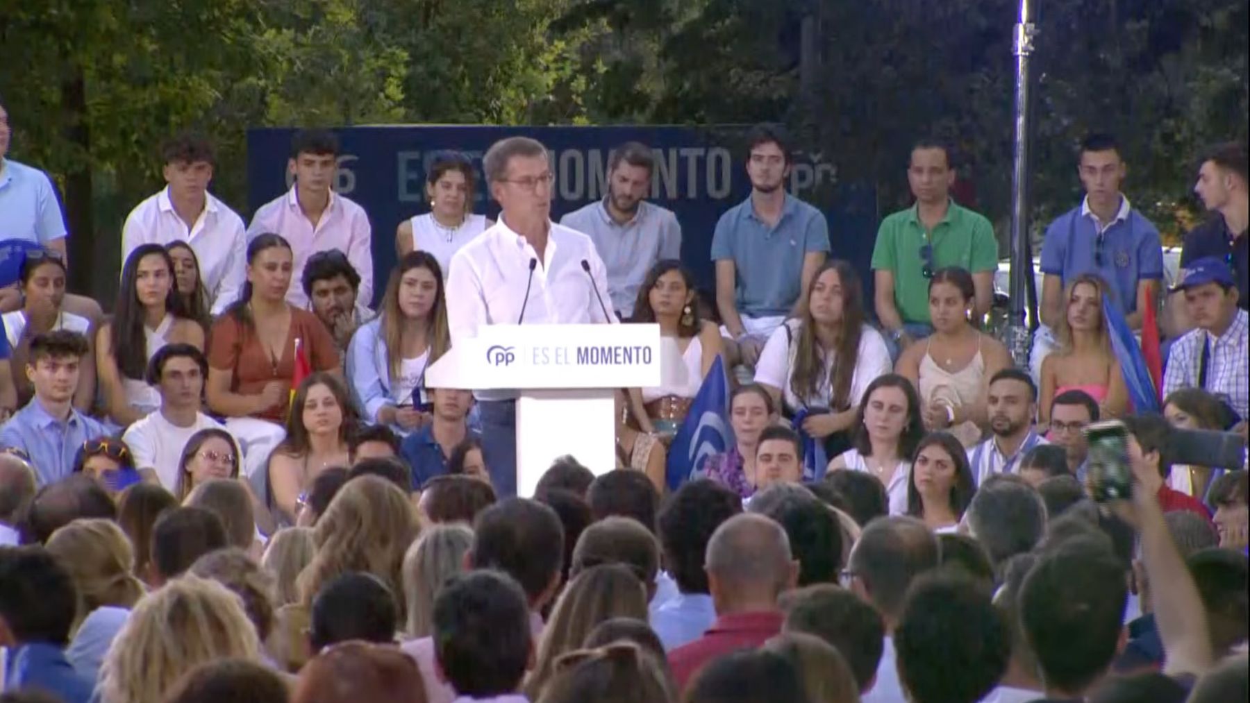 Alberto Núñez Feijóo durante el mitin en Madrid