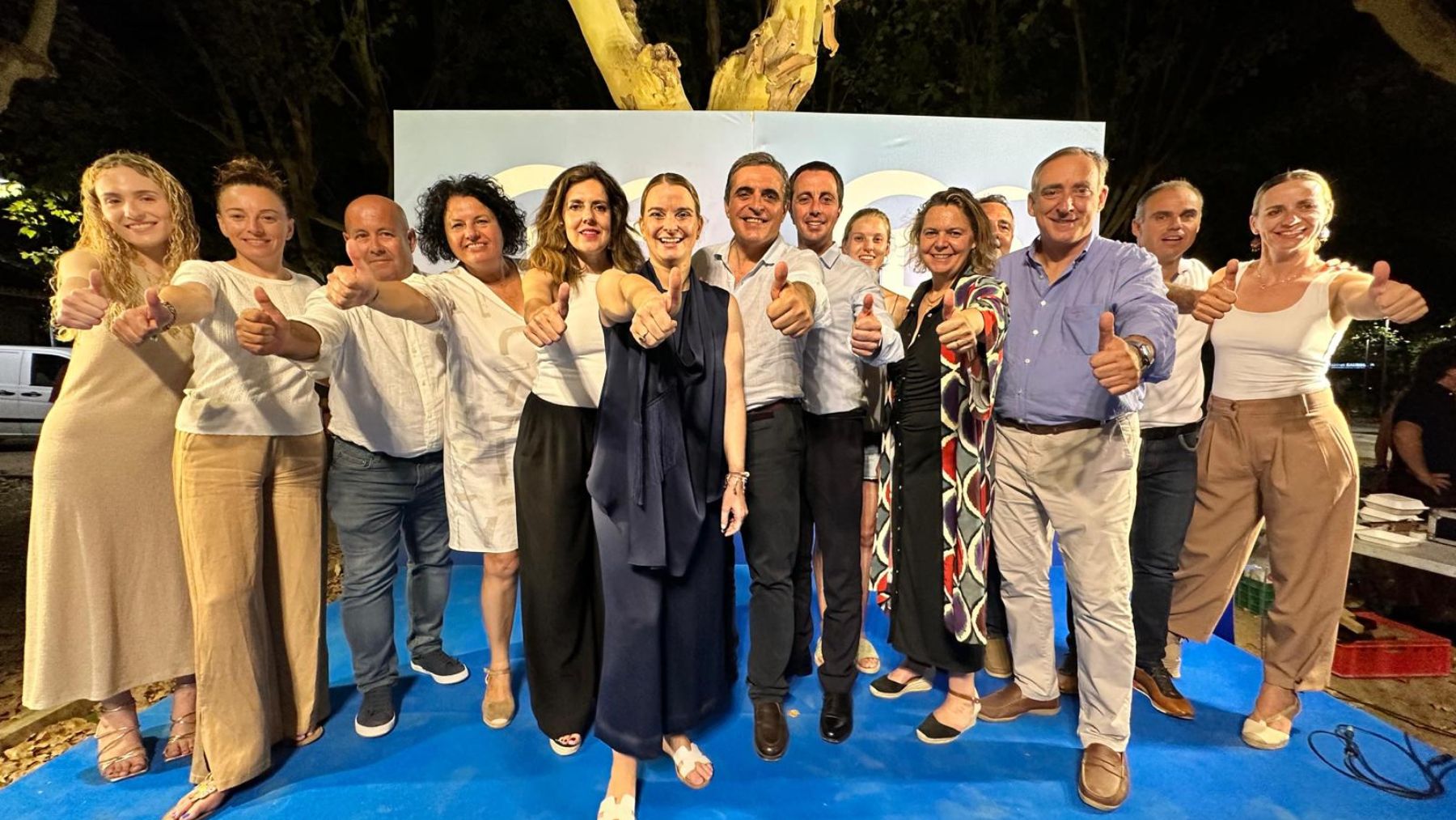 Candidatos y dirigentes del PP de Baleares en el cierre de campaña electoral.