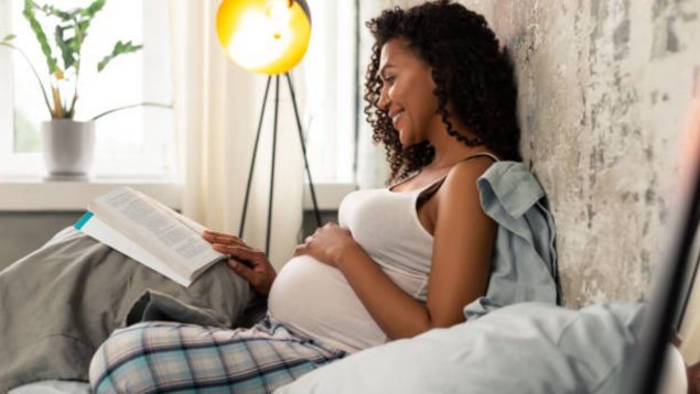 leerle bebé embarazo