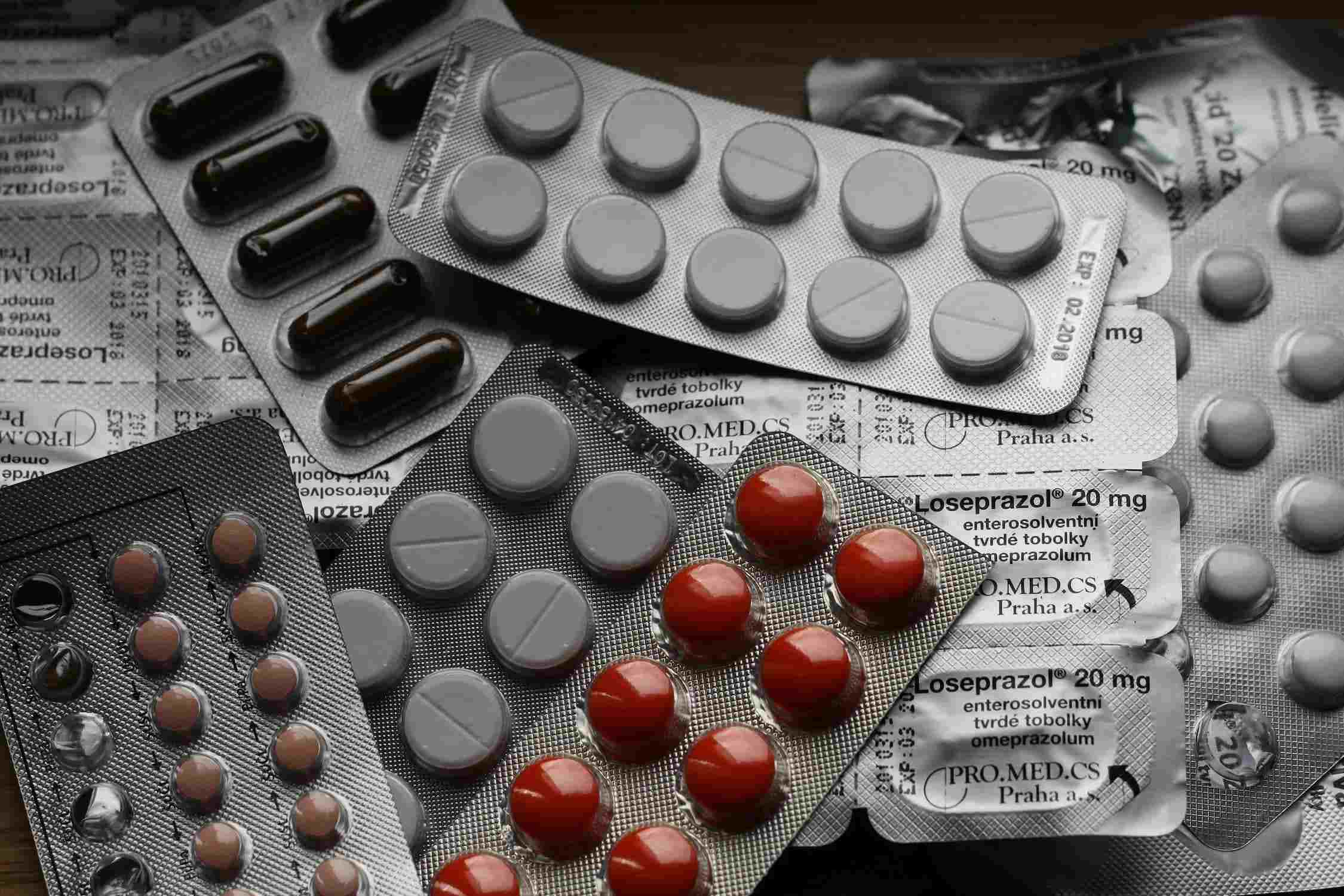 Todo sobre la ceftriaxona, el antibiótico que debes conocer