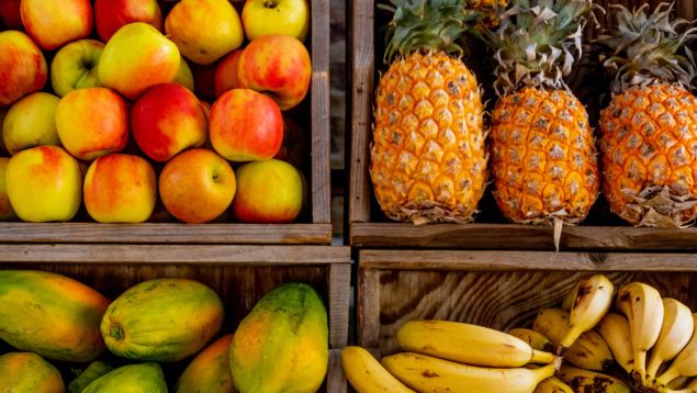 El truco de los supermercados con la fruta: te están engañando y no te estás enterando