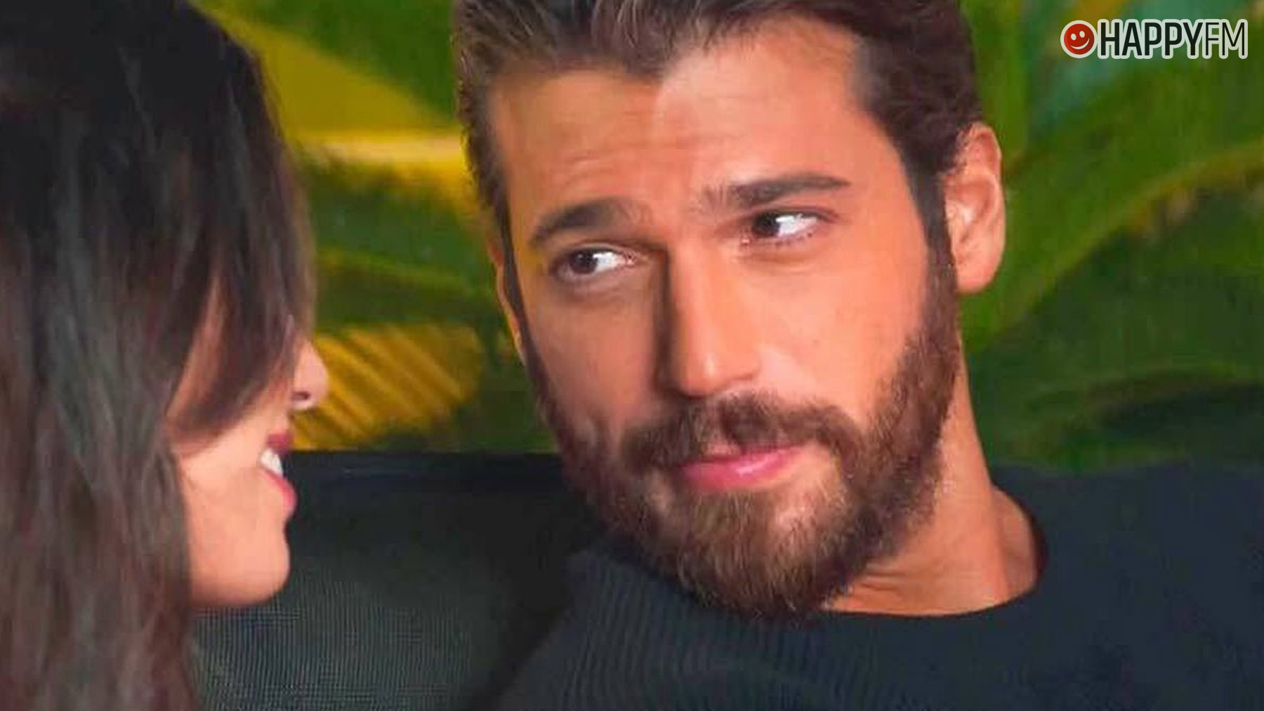 Can Yaman, protagonista de Violeta como el mar.