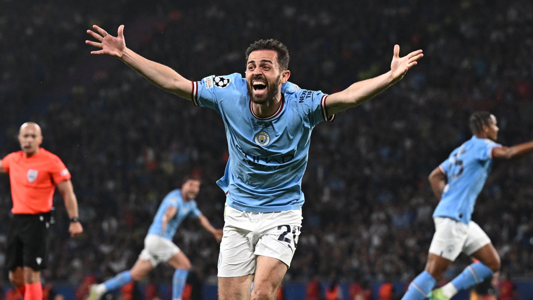 Bernardo Silva celebra un gol con el Manchester City. (AFP)
