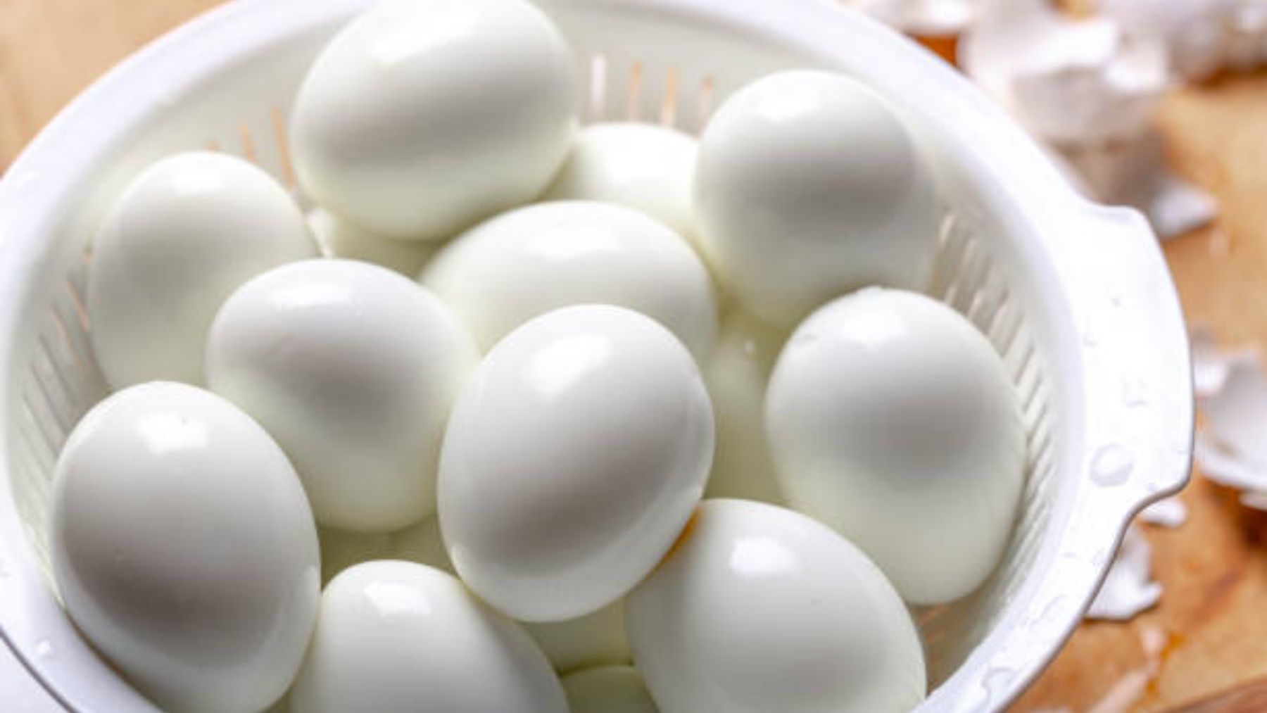Descubre el truco para pelar huevos cocidos rápidamente