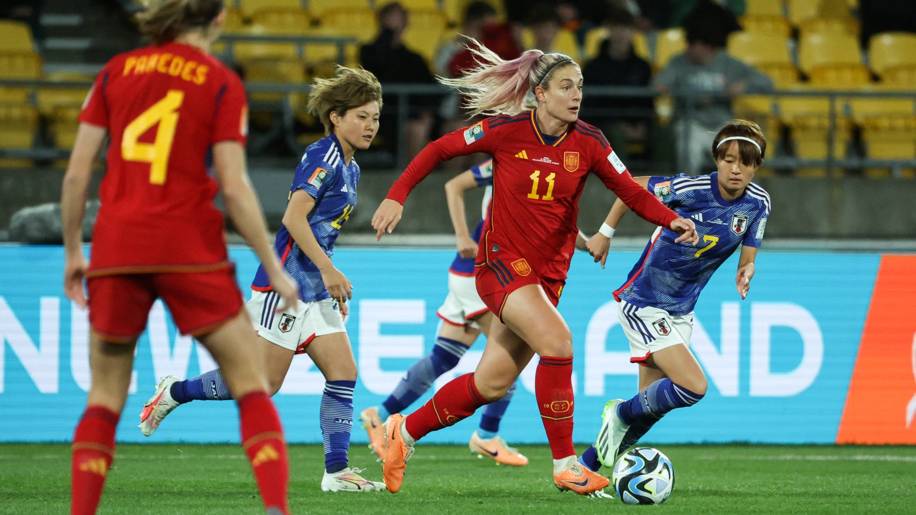 Alexia Putellas durante un partido con España (AFP)