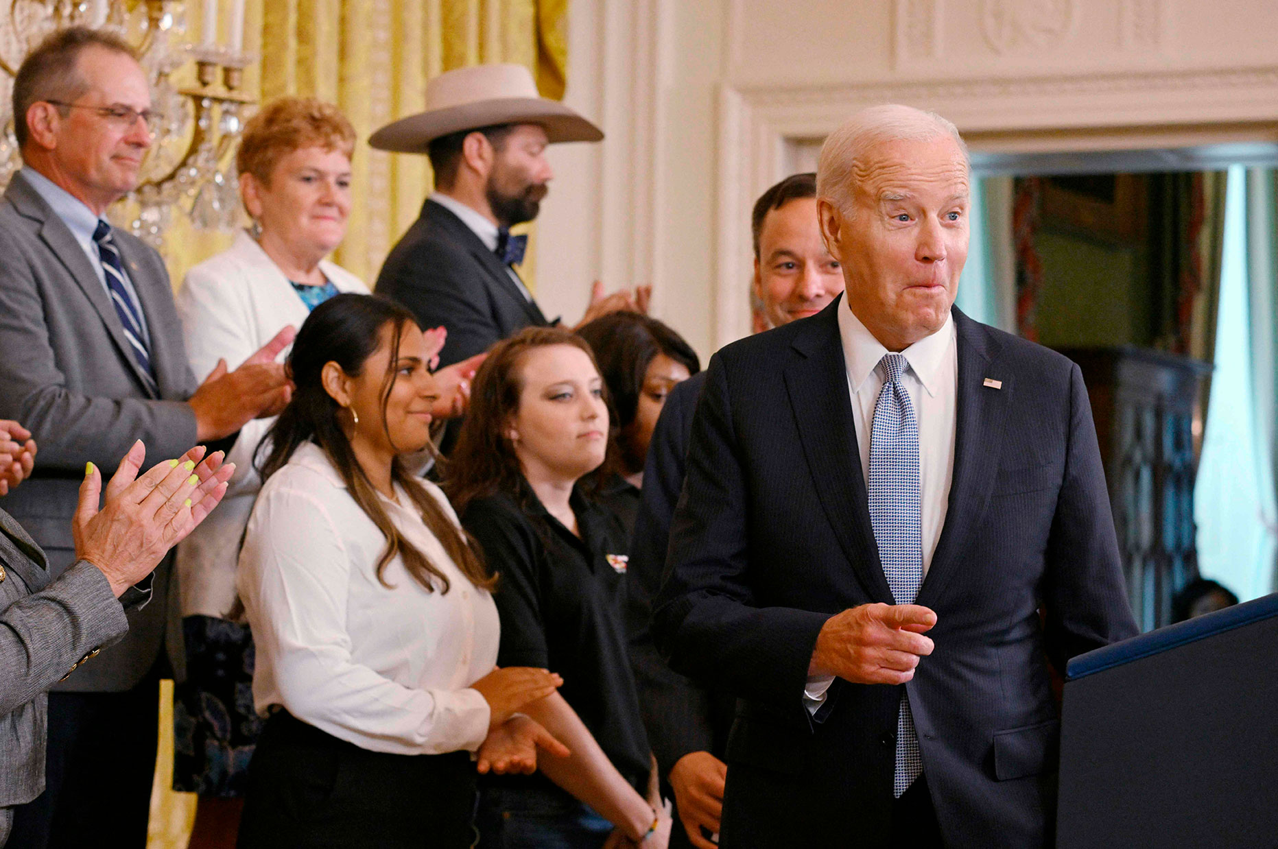 Joe Biden, entrando en el acto de la Casa Blanca