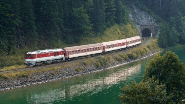 Galerías subterráneas de emergencia: esta es la razón por la que ya no podrán evacuar pasajeros