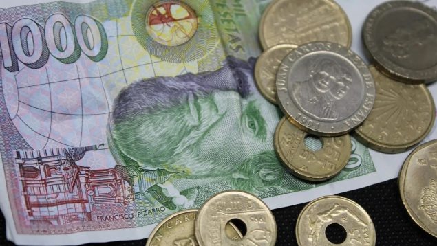 Revuelve tus cajones: estos billetes y monedas de pesetas podrían hacerte ganar 20.000 euros
