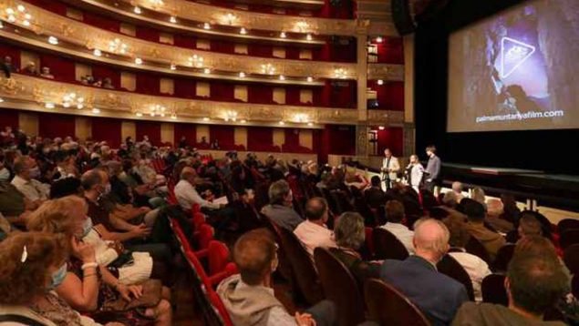 El Consell garantiza «el total funcionamiento» del Teatre Principal tras la marcha de su director