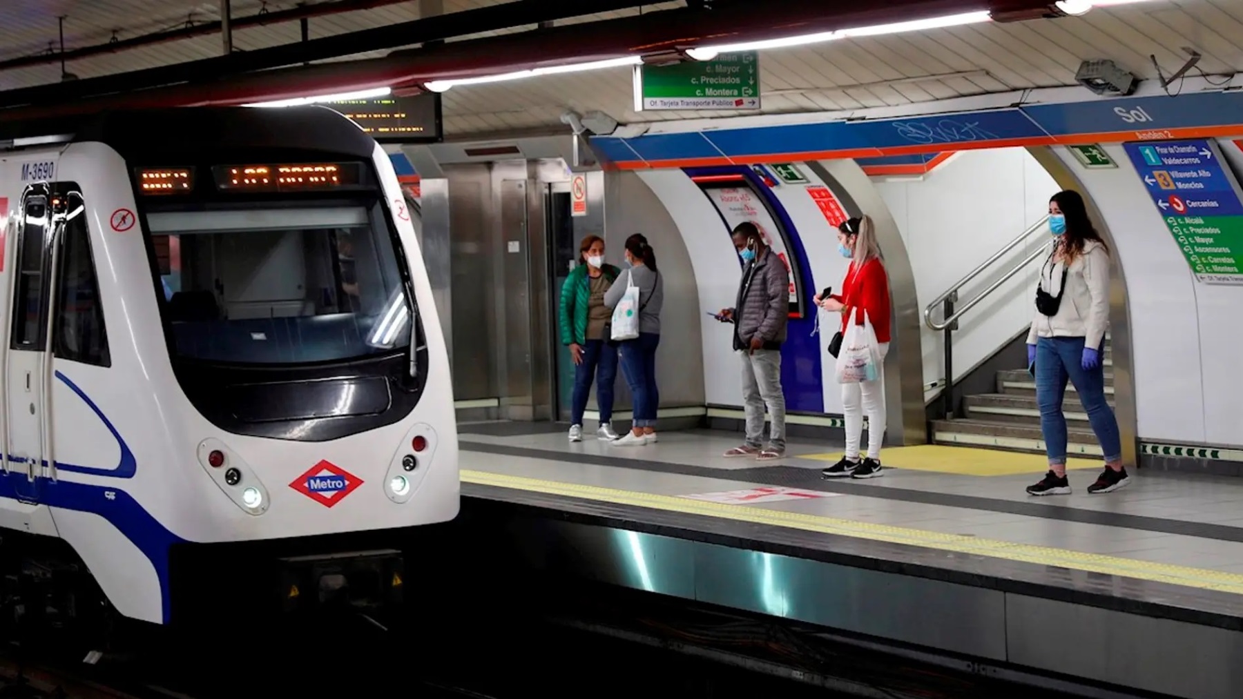 Si quieres tener un sueldazo hazte conductor de Metro en Madrid: vas a alucinar