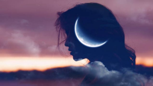 El misterio de la luna en ti: Cómo tu signo lunar influye en tus emociones y comportamiento diario