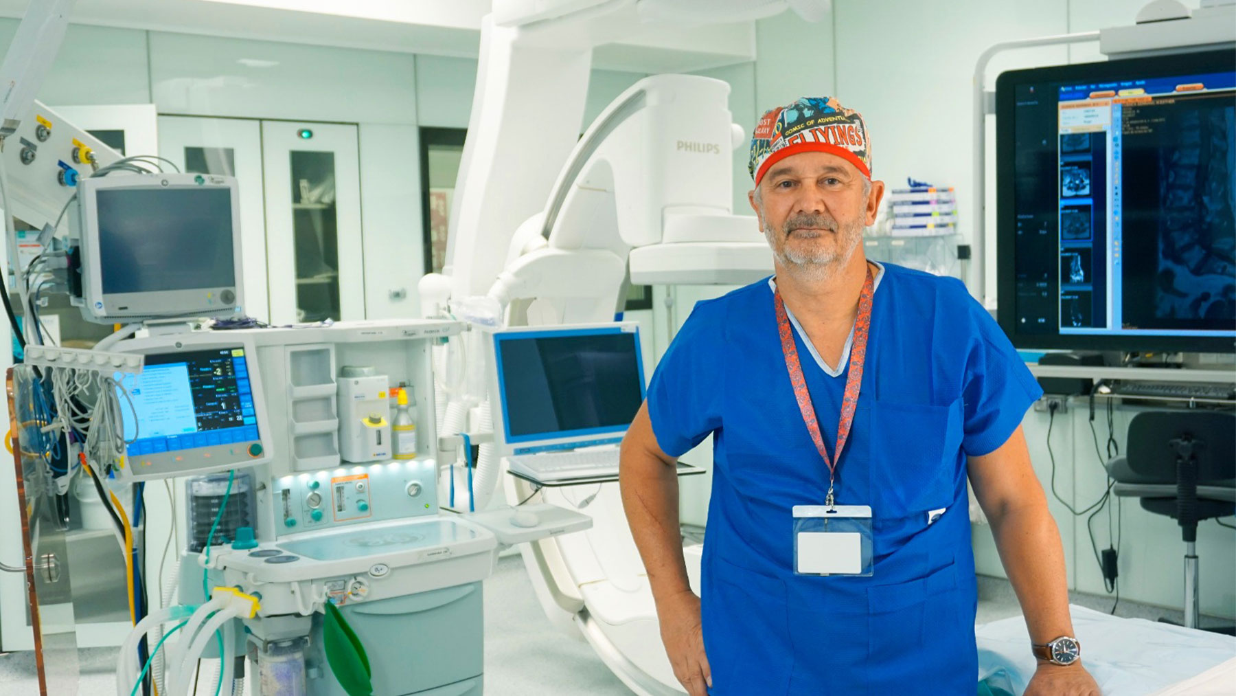 «El avance de la tecnología ha supuesto un avance en las técnicas quirúrgicas.», afirma.