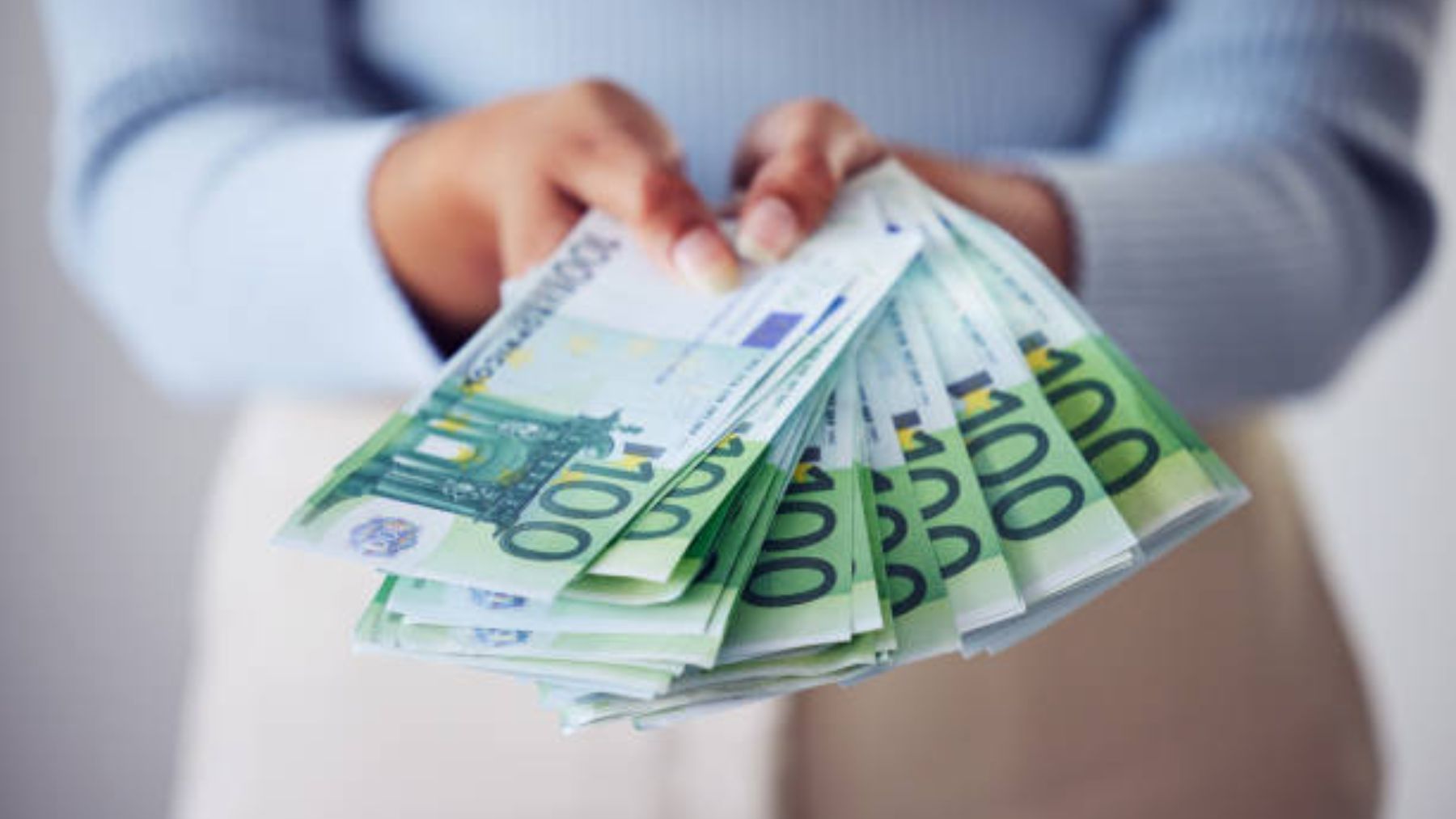 La ayuda de 2.400 euros que puedes pedir a Hacienda
