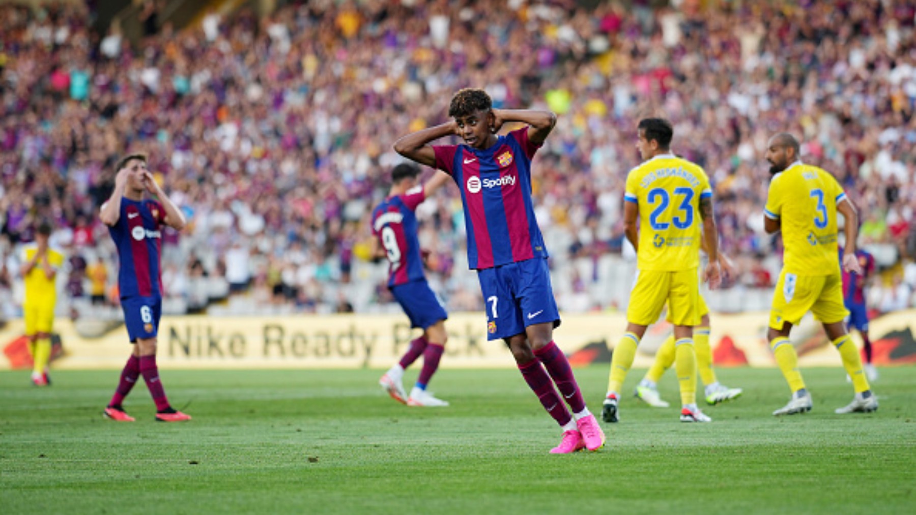 Lamine Yamal ante el Cádiz. (Getty)