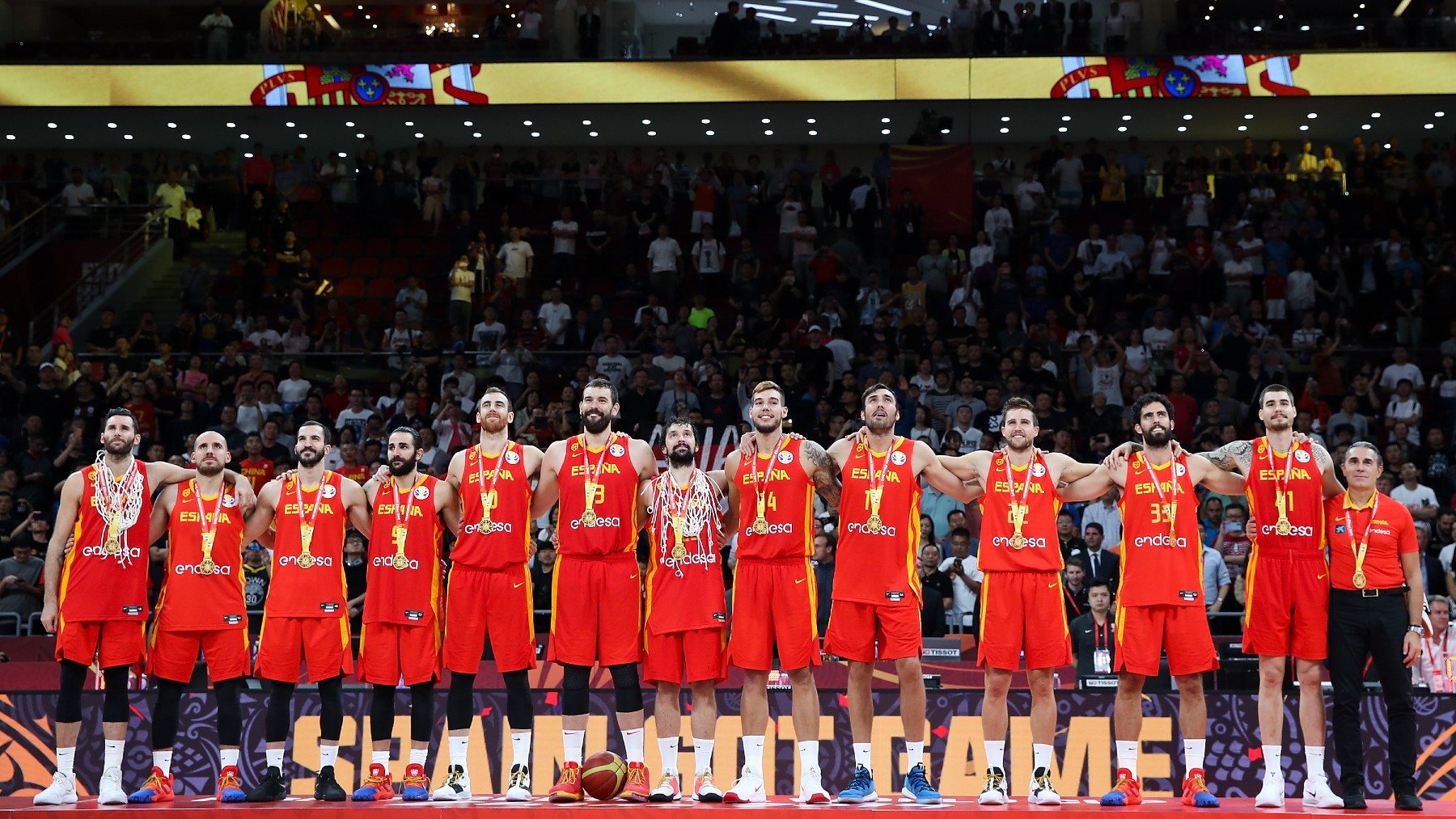 Los jugadores de España, tras ganar el último Mundial de Baloncesto. (Getty)