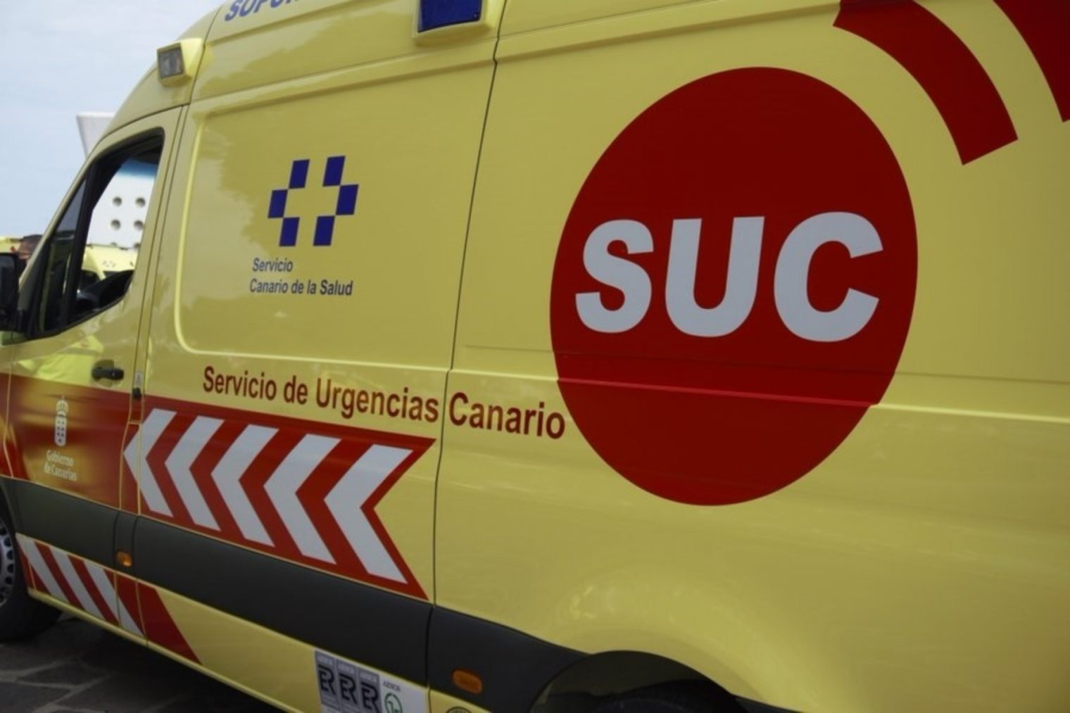 Ambulancia del Servicio de Urgencias Canario (Foto: Europa Press)