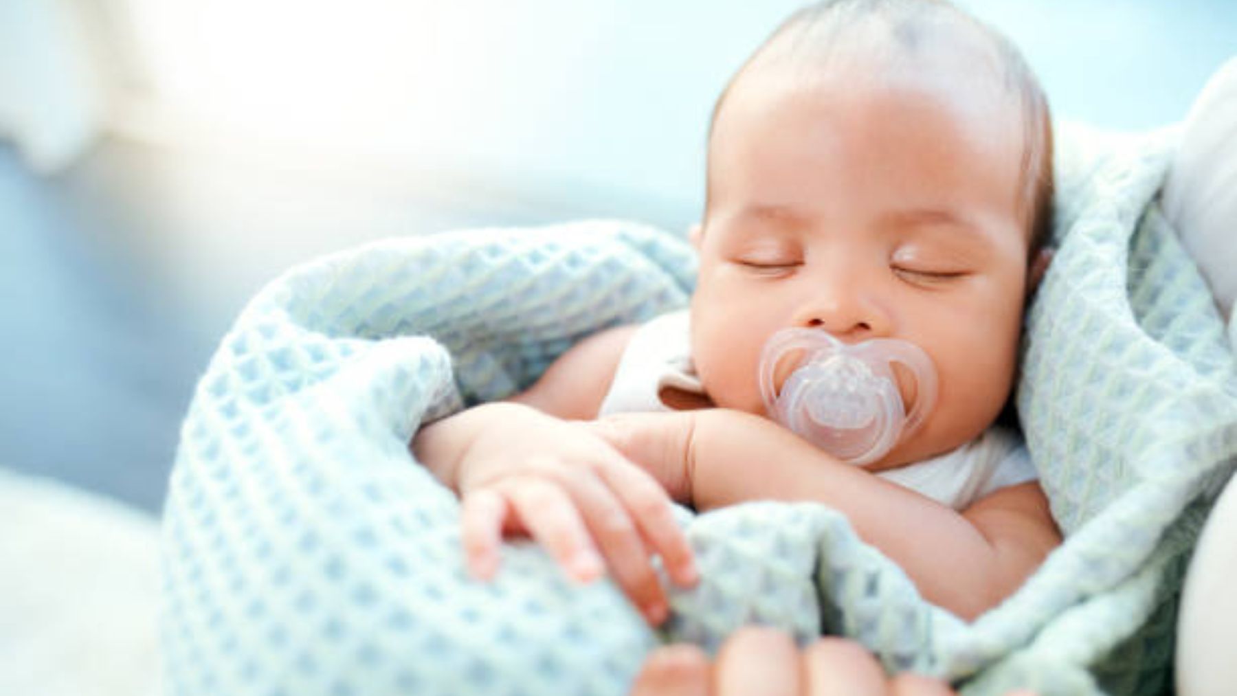 La alimentación es crucial para la supervivencia del bebé prematuro.