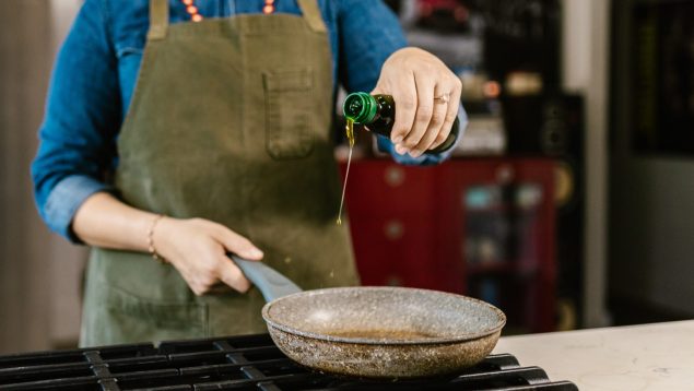 Recibió muchos precios y ahora ha cambiado drásticamente: el aceite de oliva mejor valorado de Mercadona