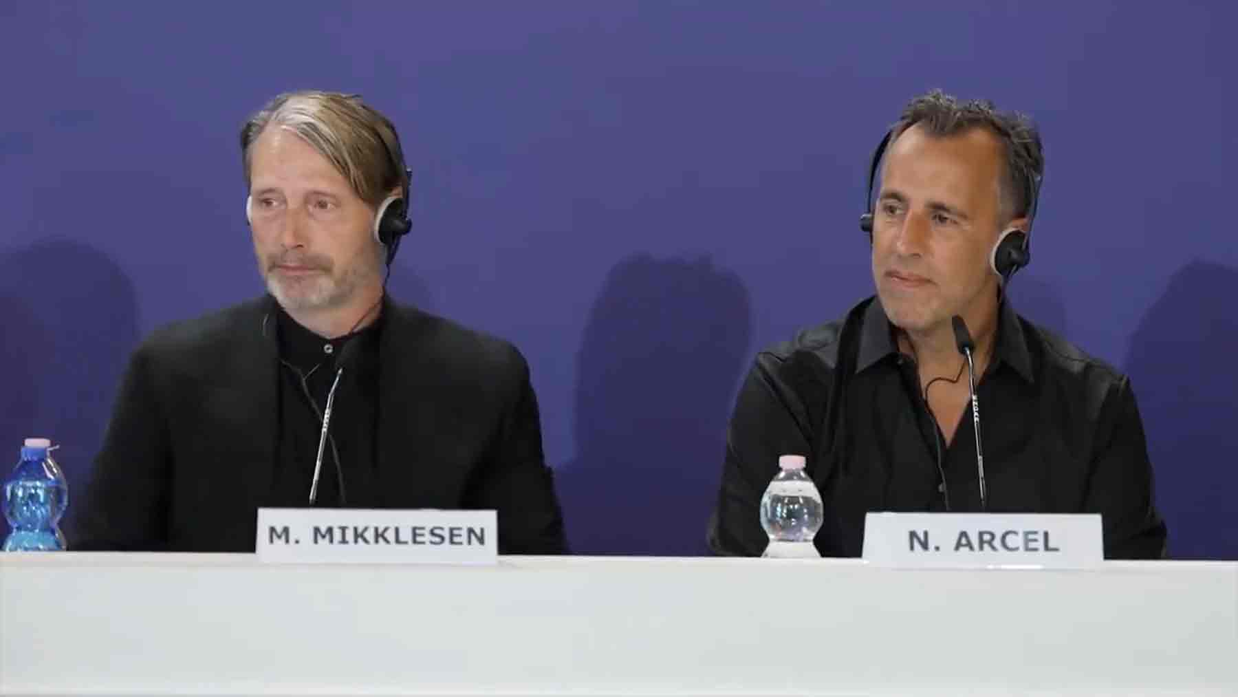 El actor Mads Mikkelsen y el director Nikolaj Arcel