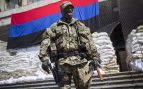 Soldado ruso en el frente ucraniano