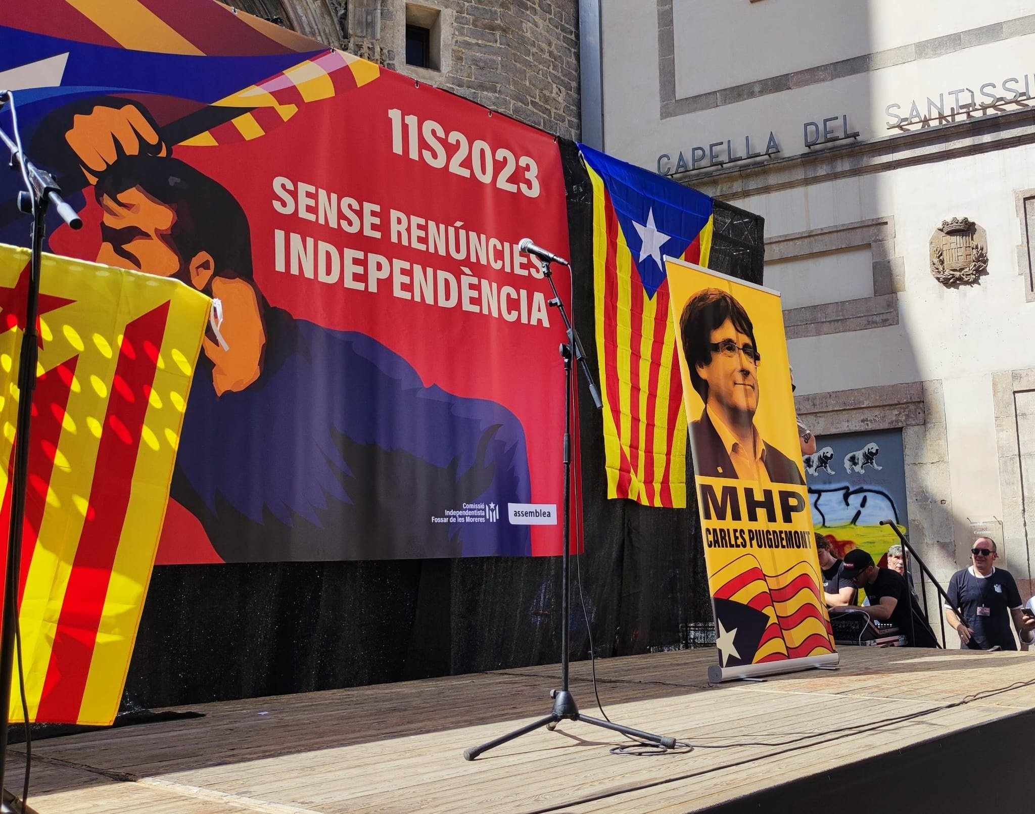Puigdemont llama «ejércitos borbónicos contemporáneos» a los partidos constitucionalistas