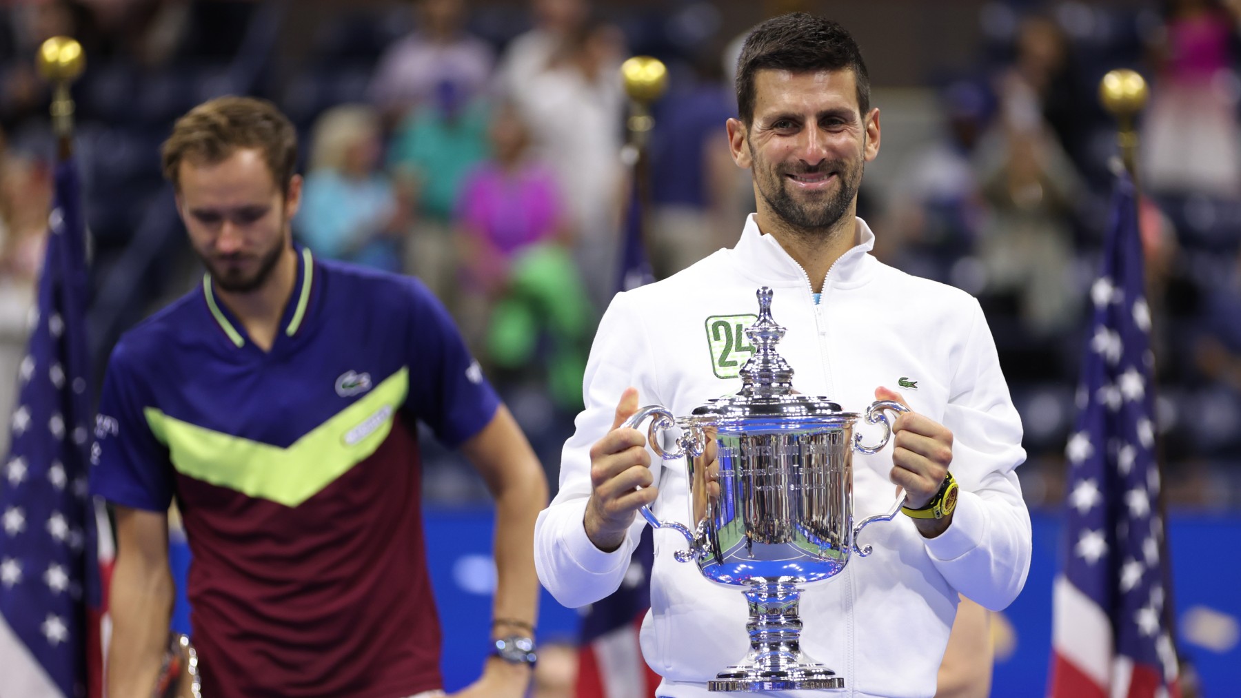 Novak Djokovic, con el trofeo de campeón del US Open 2023. (Getty)