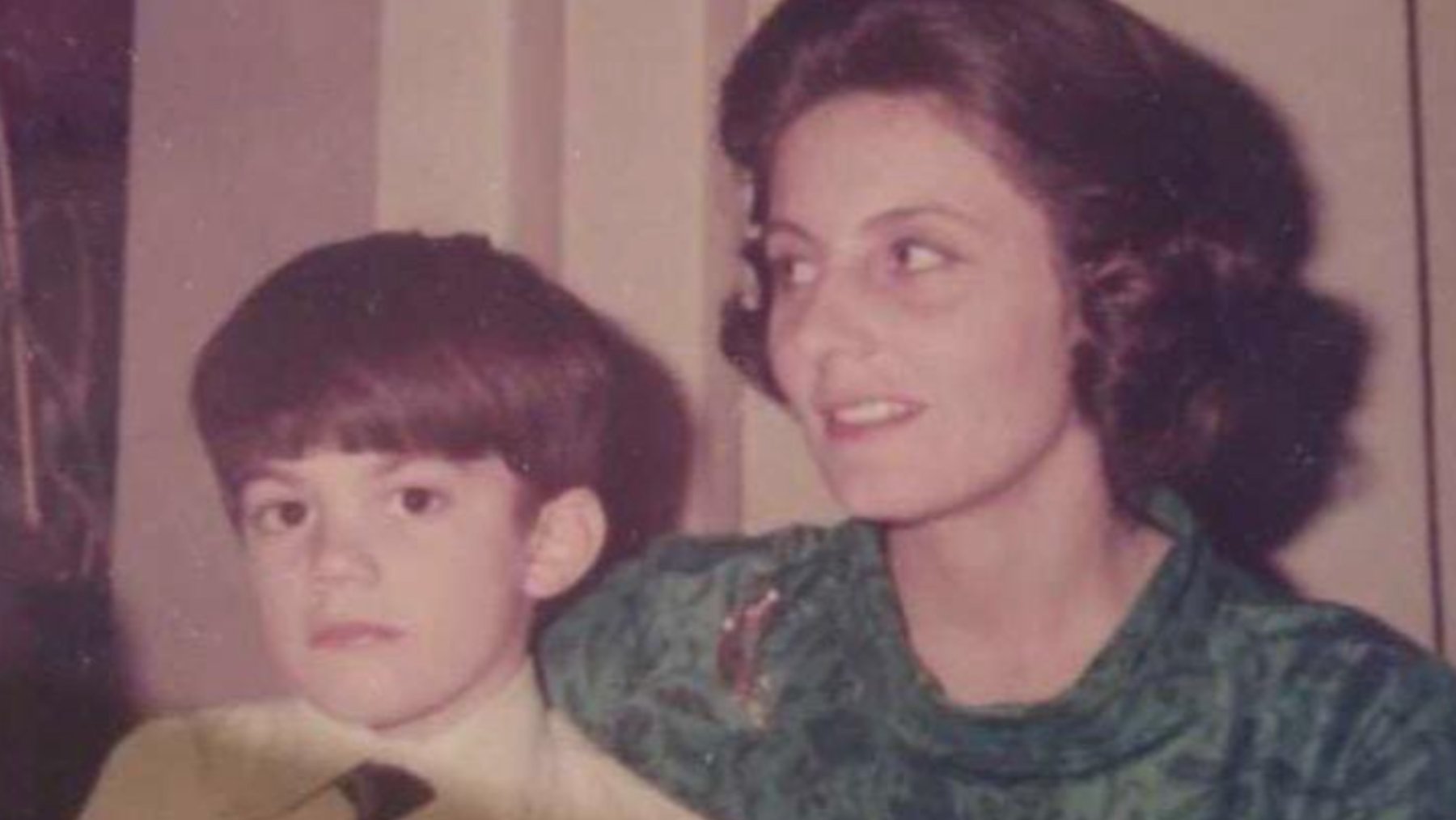 Javier Ortega-Smith y su madre.