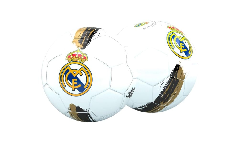 Balón de fútbol del Real Madrid