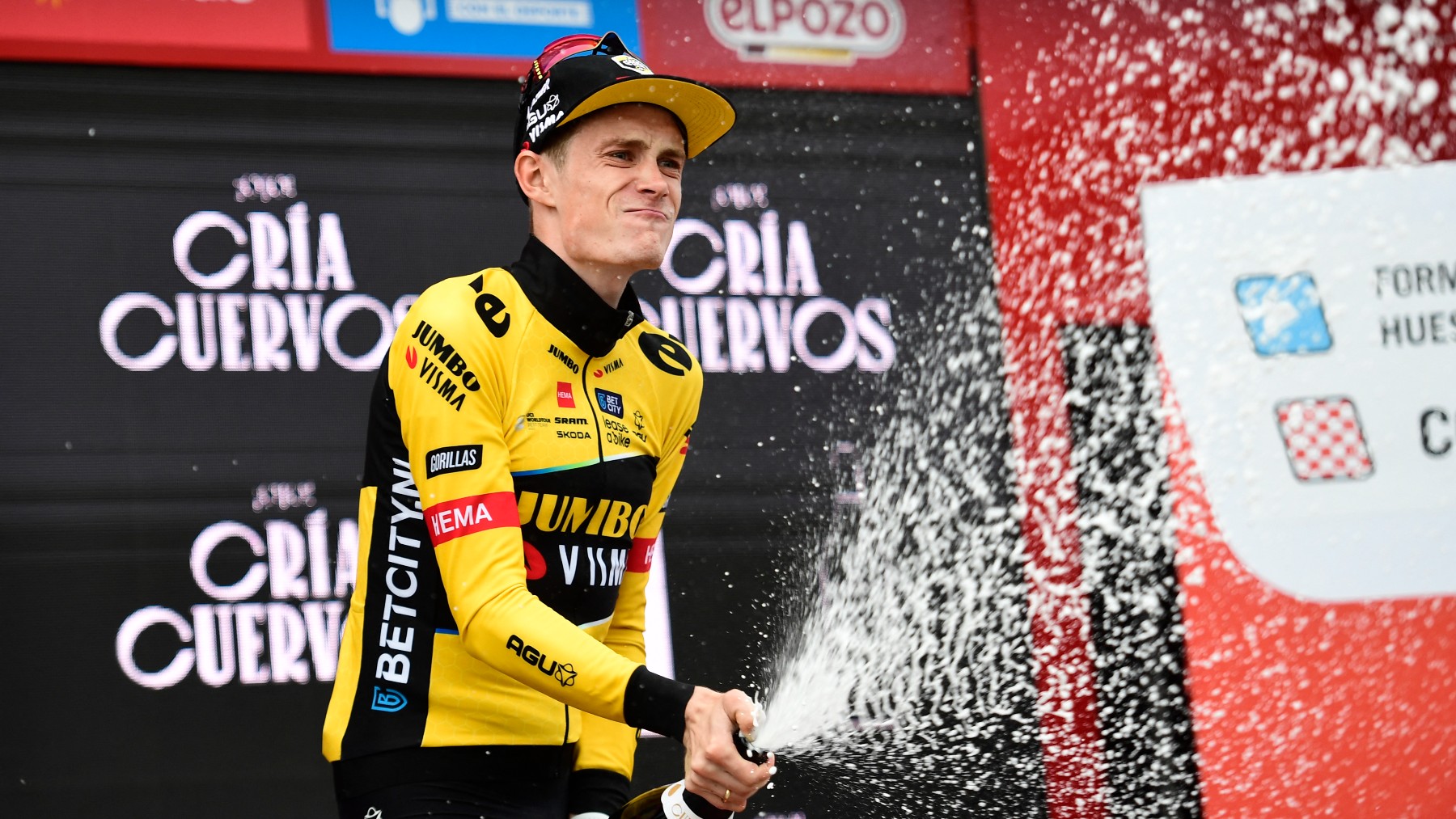 Jonas Vingegaard, celebra una victoria en la Vuelta a España. (AFP)